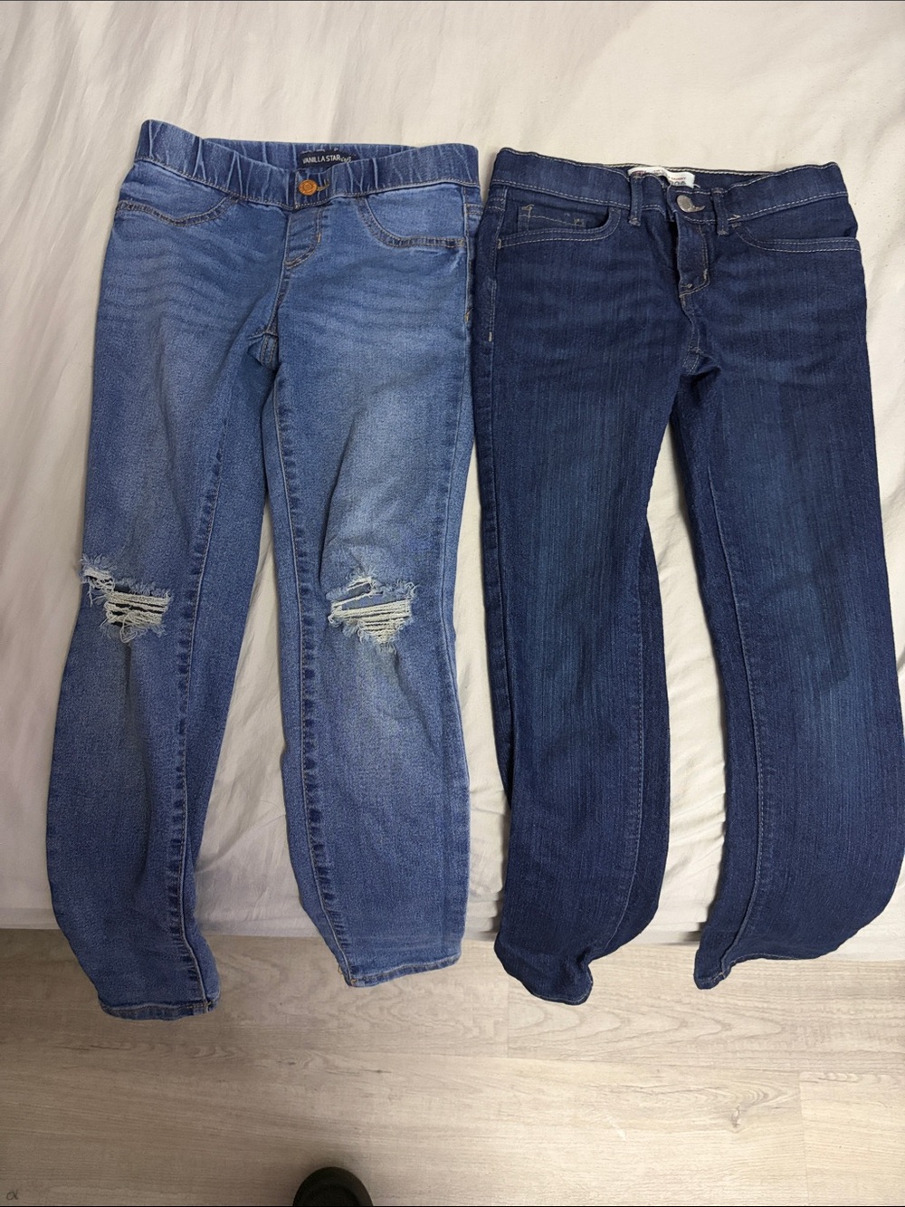 Kids Two-Pack Jeans in Light Blue and Dark Blue